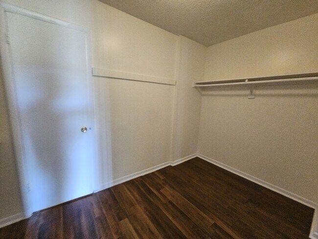 Building Photo - 2800 NW 56th Ave