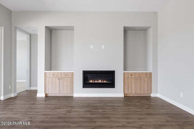 Building Photo - 1320 Rockwood Dr