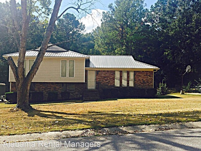 Building Photo - 3 br, 2 bath House - 985 Ryecroft Road