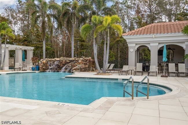 Building Photo - 8560 Violeta St