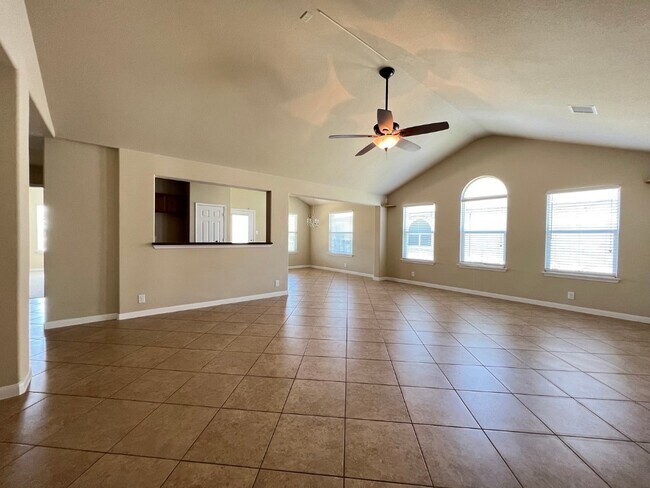 Building Photo - 1810 Laminar Creek Road