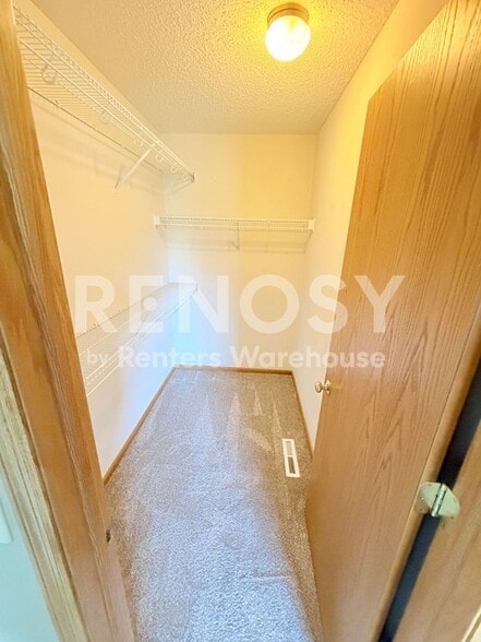 Building Photo - 1579 Serenity Ln
