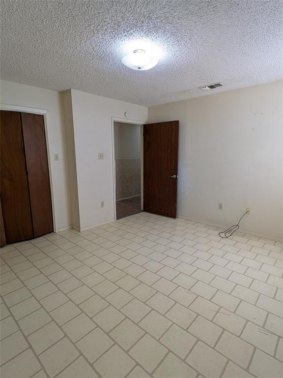 Building Photo - 1507 Earle St
