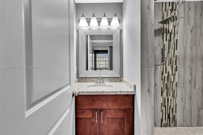 Building Photo - 1263 SW 46th Ave