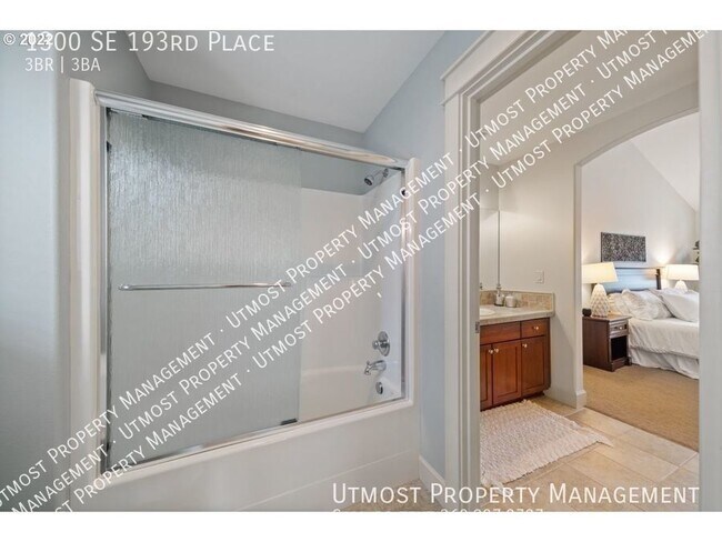 Building Photo - Beautiful Camas 3bd in Perfect Location