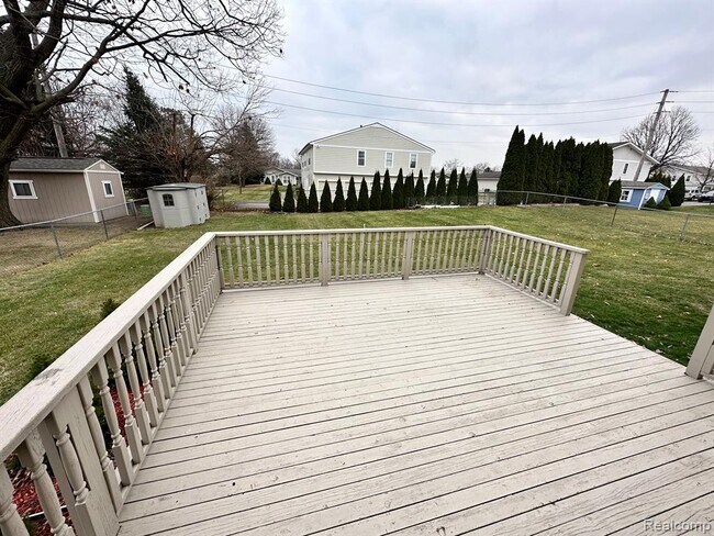 Building Photo - 23260 Cranbrooke Dr
