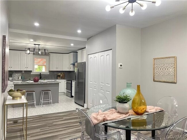Building Photo - Beautiful Newly Renovated Home Available D...