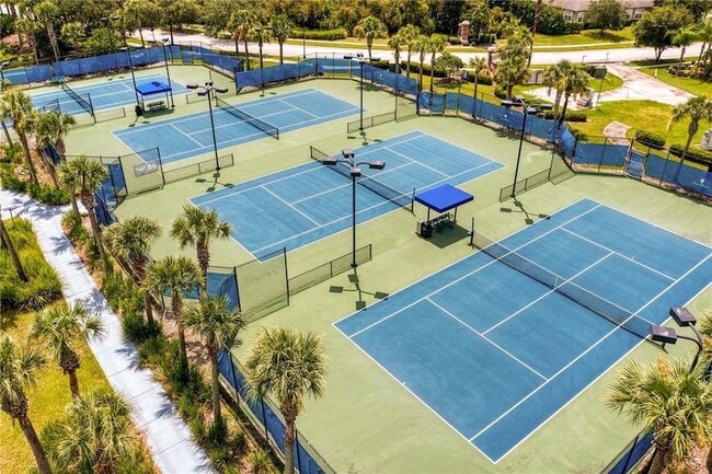 Building Photo - 8117 Hampton Glen Dr