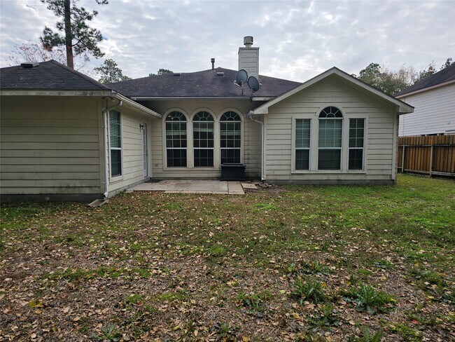 Building Photo - 27182 Kings Manor Dr S