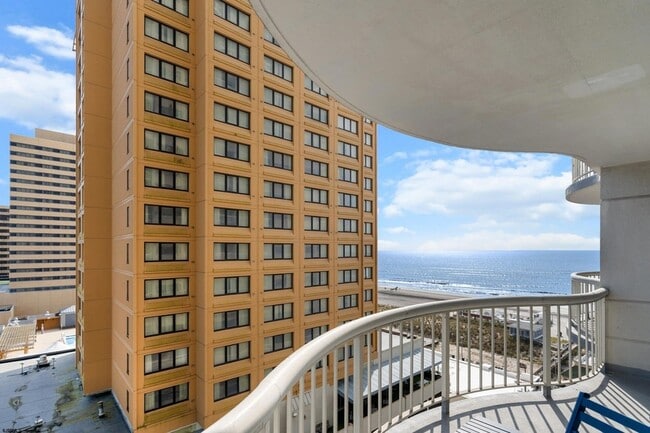 Building Photo - 3101 Boardwalk