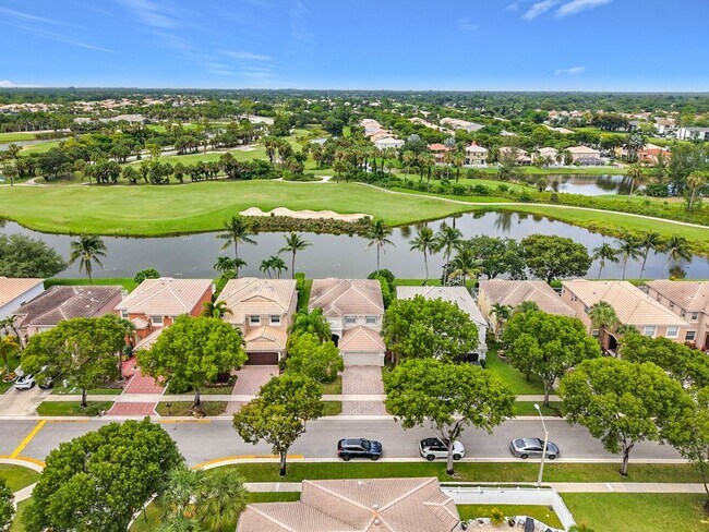 Building Photo - Beautiful Home for Rent in Royal Palm Beach!