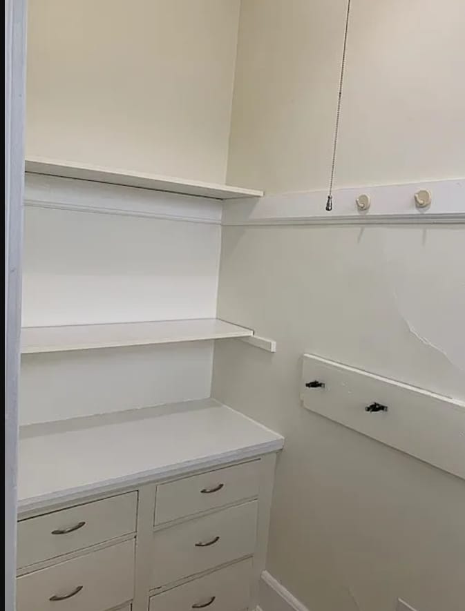 Pantry - 2454 N Pierce St