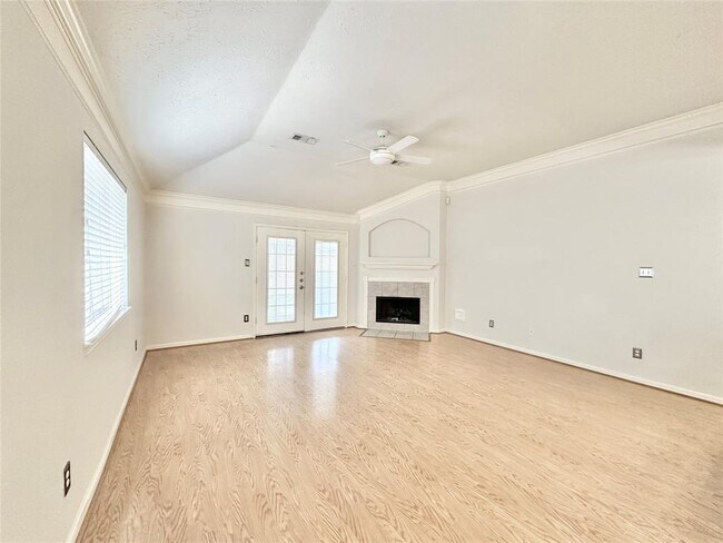 Building Photo - 3907 Crystal Pass Ct