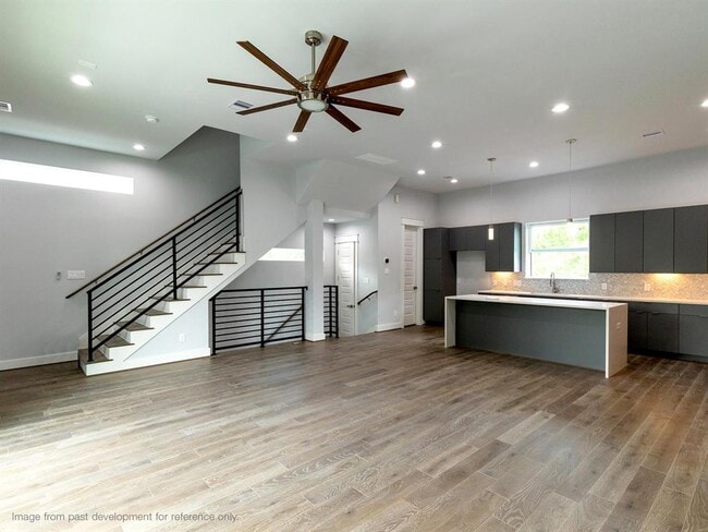 Building Photo - 2517 Hollister Rd