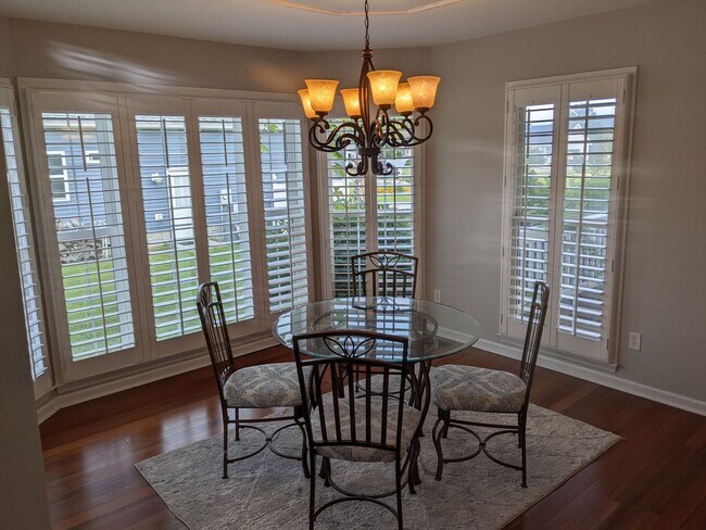 Building Photo - Blue Heron Bay Home Available Now!