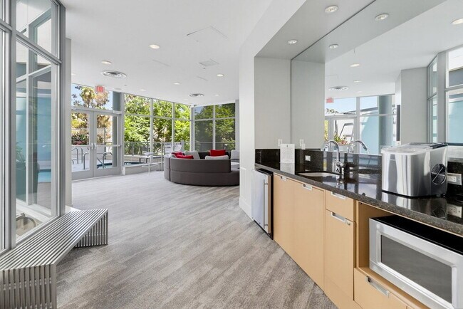 Building Photo - Skyline Views & Sophisticated Corner Living at Aria in Cortez Hill