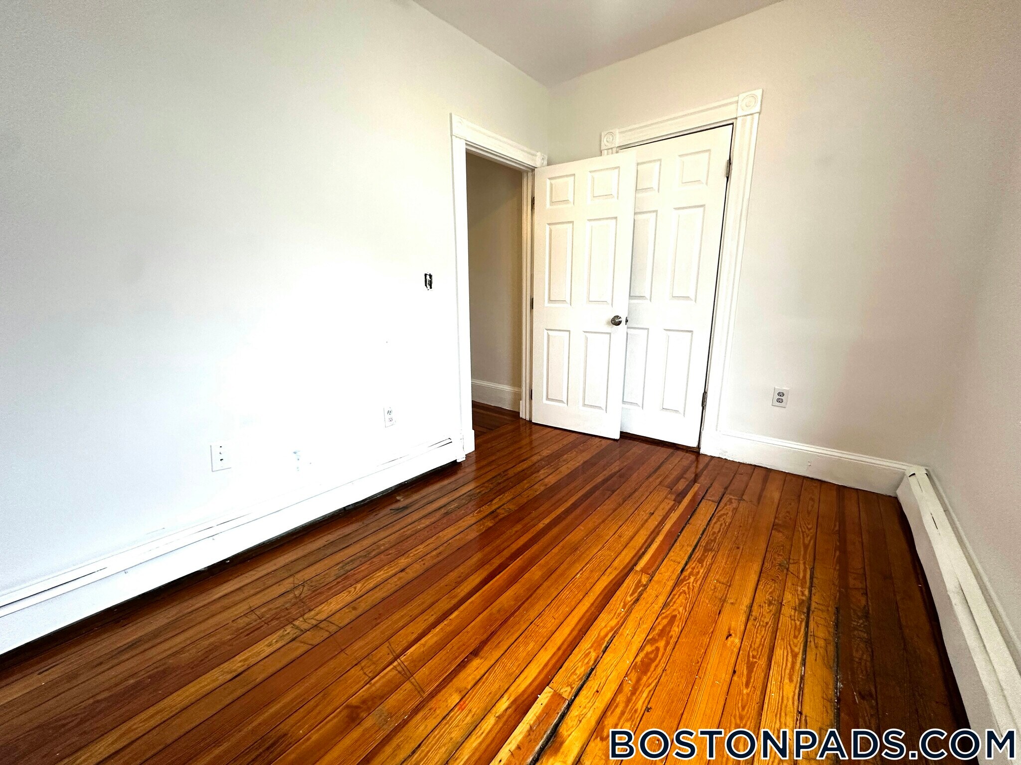 Building Photo - 30 Humphreys Pl