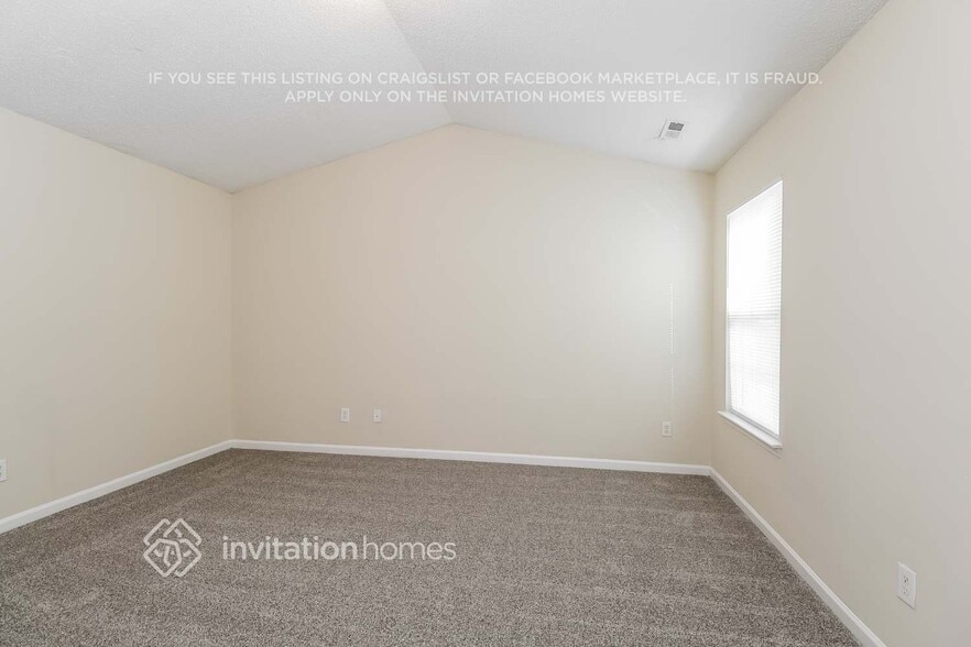 Building Photo - 11339 Red Finch Ln