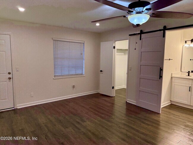 Building Photo - 35056 Keith Rd