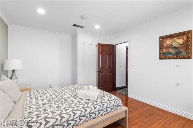 Building Photo - 3580 Teton Hills St