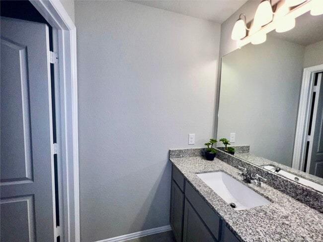 Building Photo - 31418 Horseshoe Meadow Bend Ln