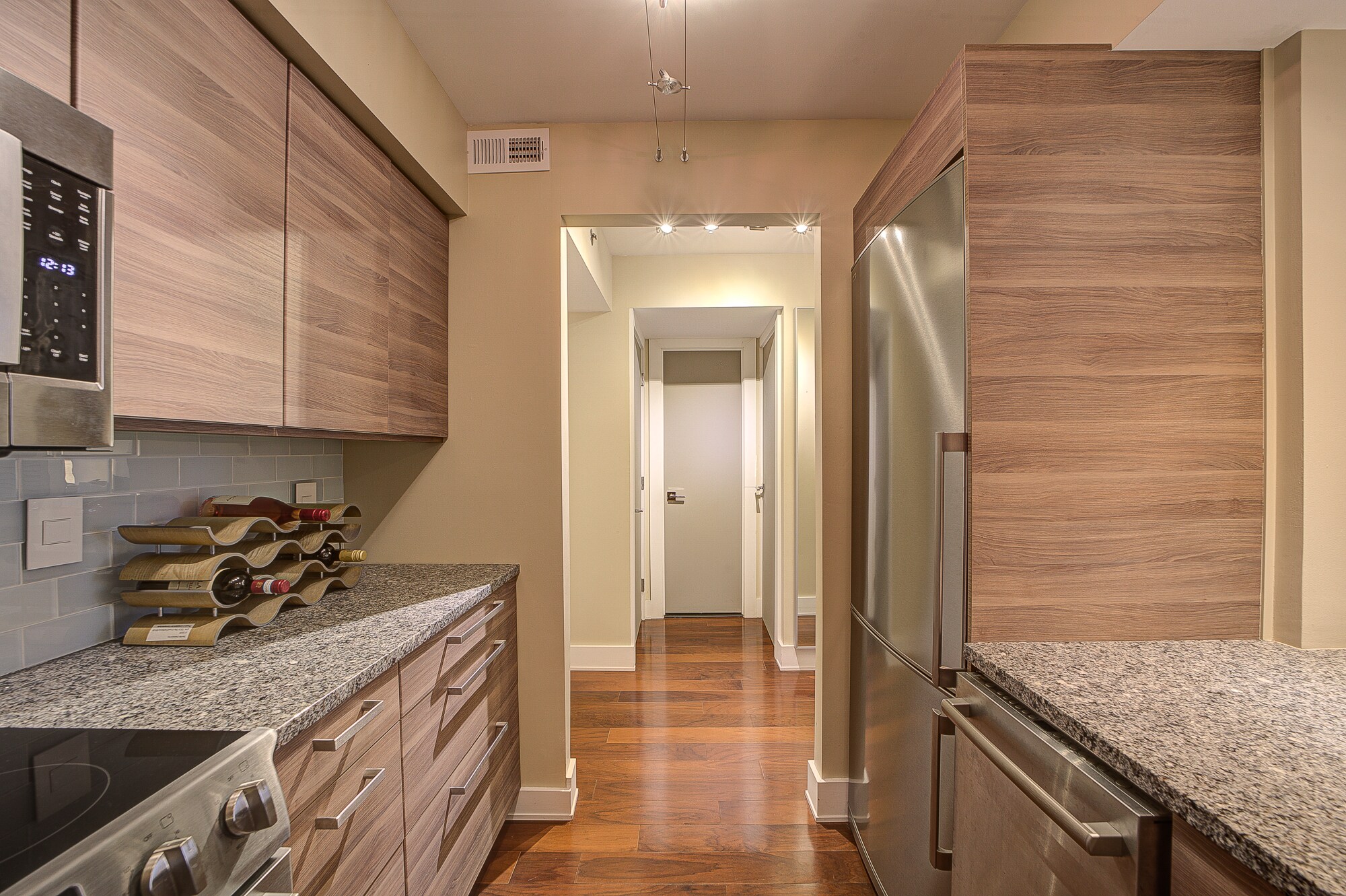 Building Photo - 1200 Braddock Pl