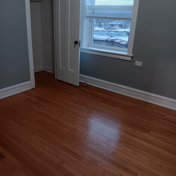 Building Photo - 6134 N Campbell Ave