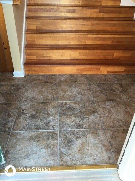 Building Photo - 5337 Yoshino Terrace