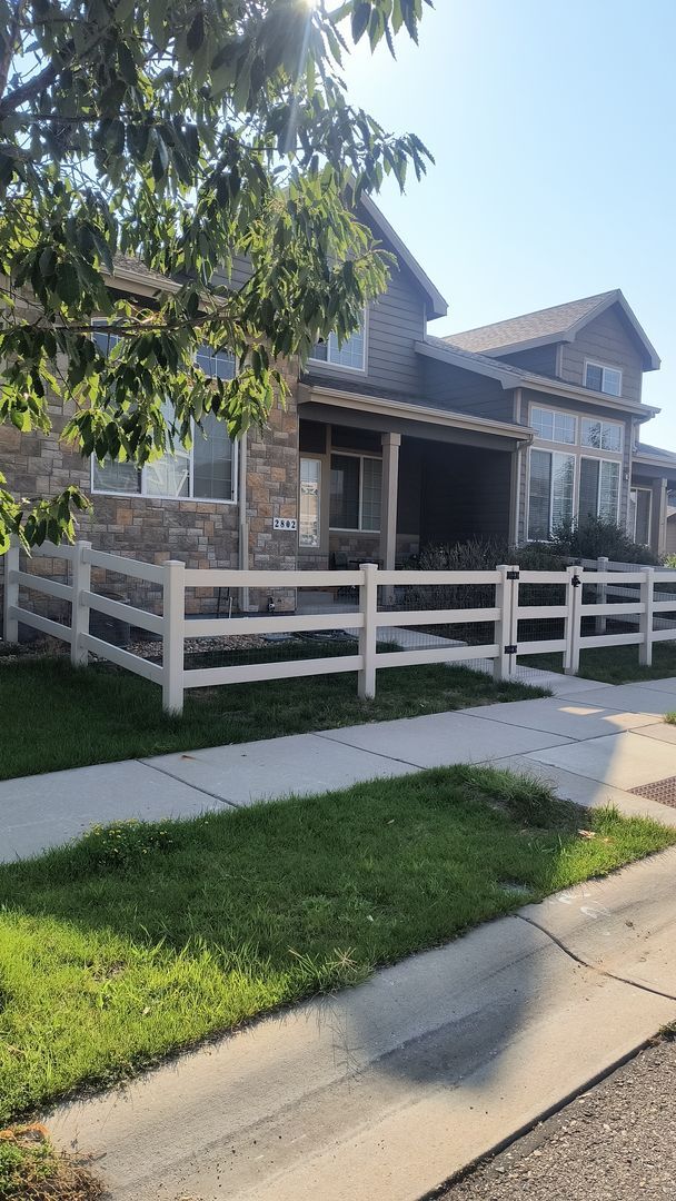 Building Photo - Rigden Farms Townhome available in Fort Co...