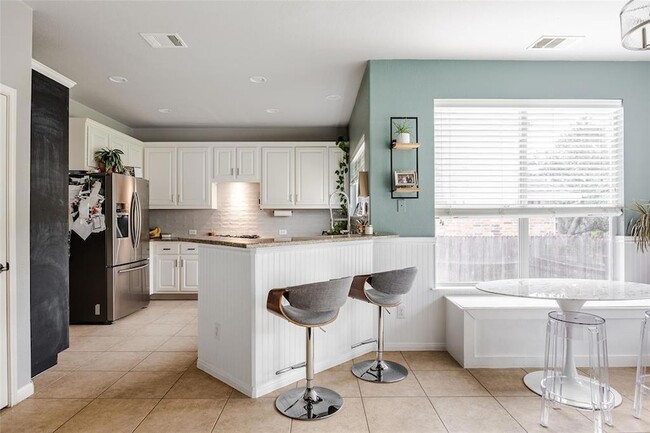 Building Photo - 5517 Fort Benton Dr