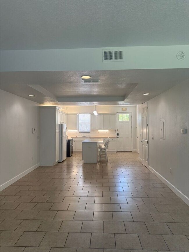 Building Photo - Townhome in Heritage Key, Kissimmee