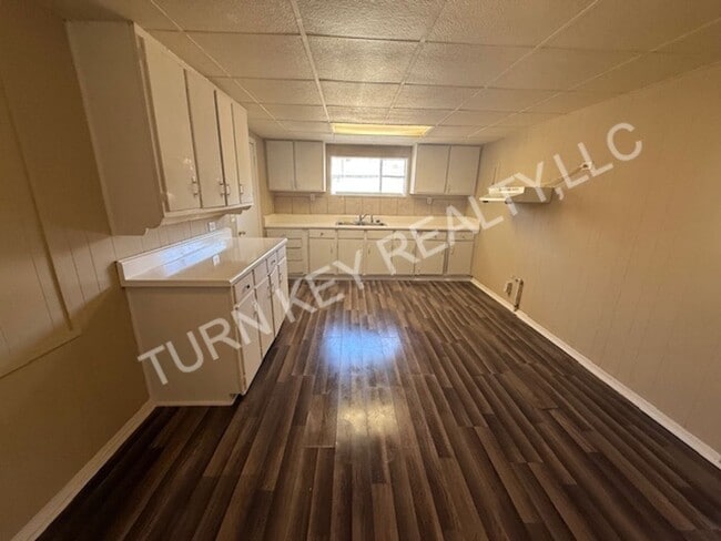 Building Photo - Home for rent in Forestdale **Accepts Section 8**