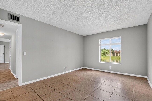 Building Photo - 629 Sea Pine Way