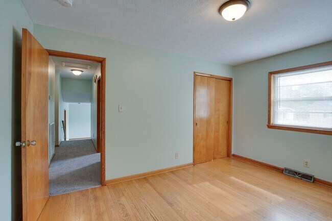 Building Photo - 3902 McCally Pl