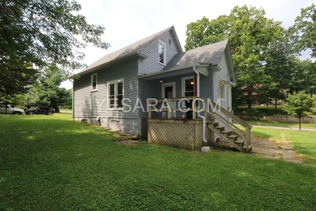 Building Photo - 2 Bedroom 2 Bath House