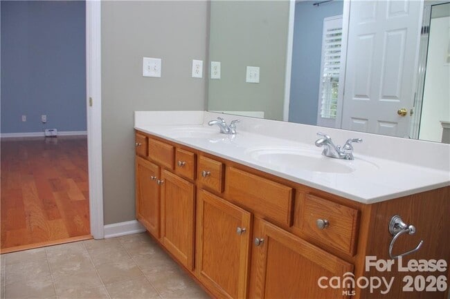 Building Photo - 10604 Quarrier Dr