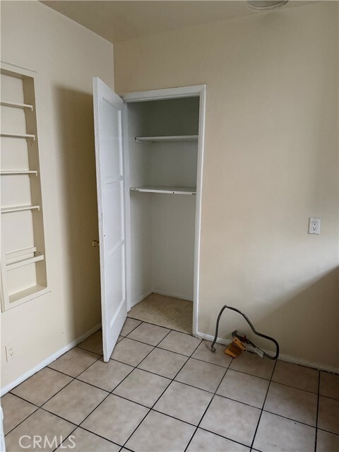 Building Photo - 1925 W 35th St