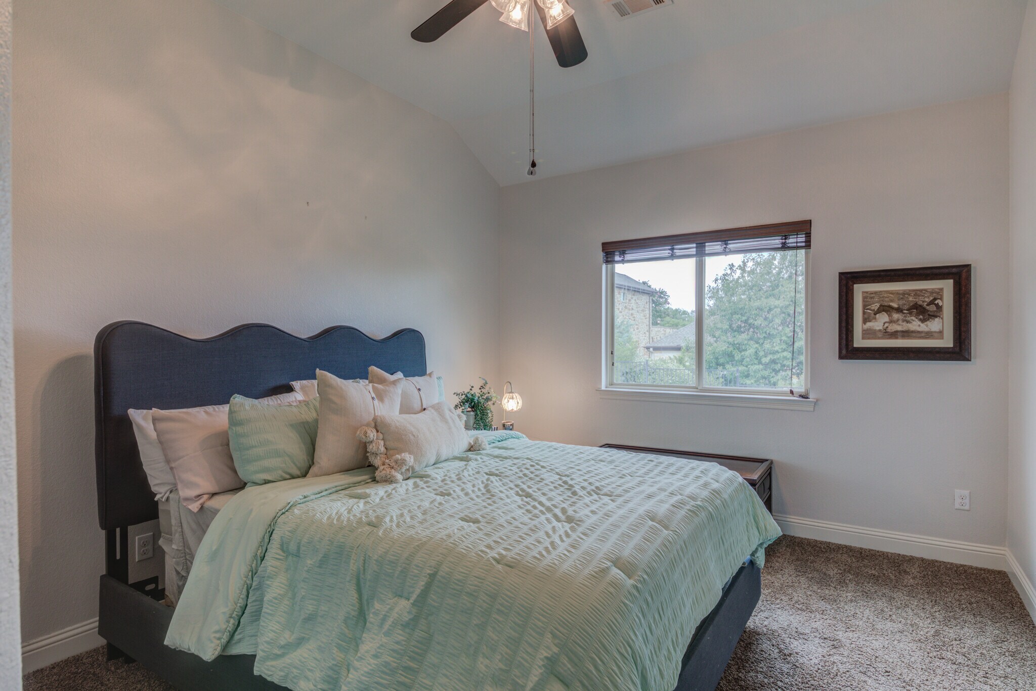 Building Photo - 308 Enchanted Hilltop Way