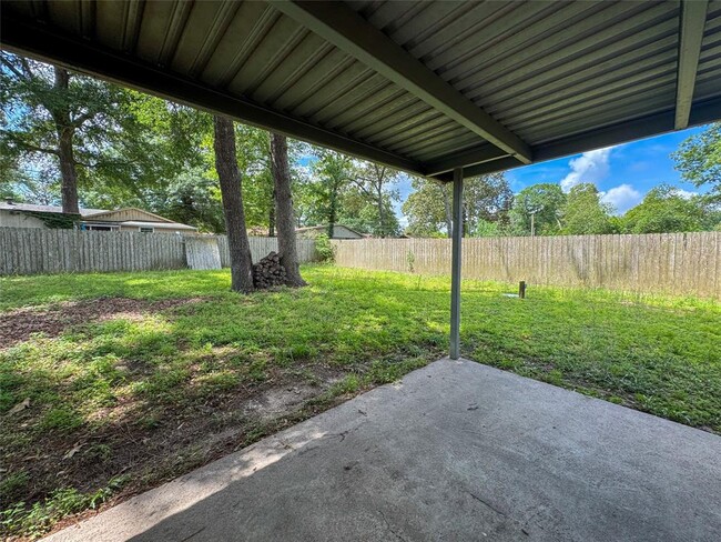 Building Photo - 624 Morrison Dr