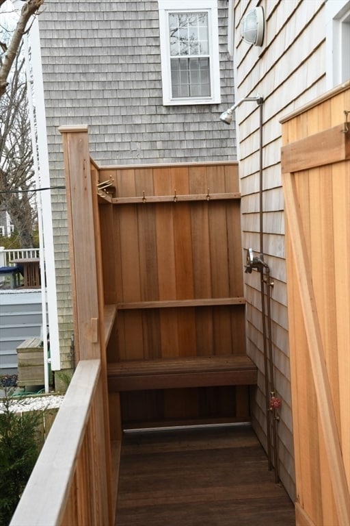 Building Photo - 5 Green Ln