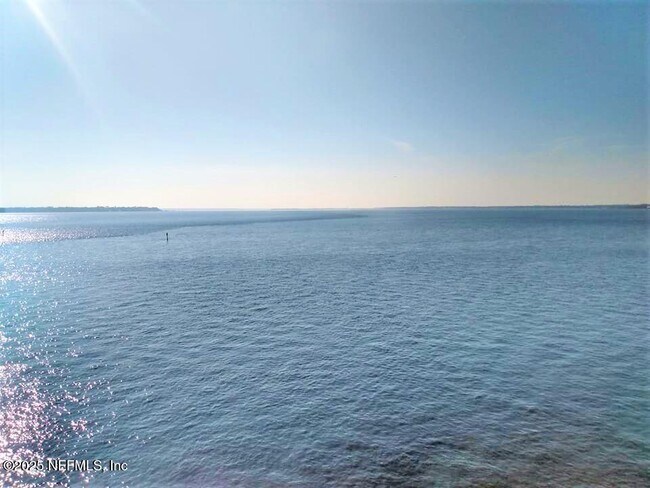 Building Photo - 1846 Margaret St