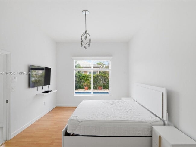 Building Photo - 14205 NW 21st St