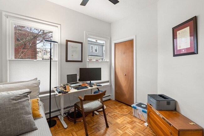 Building Photo - 133 Webster Ave
