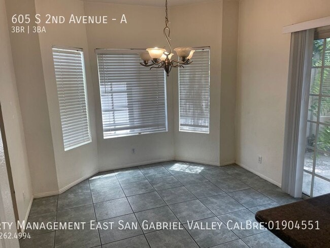 Building Photo - 605 S 2nd Ave