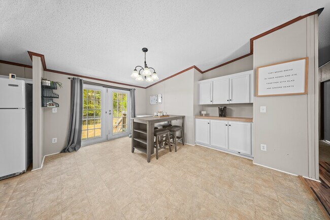 Building Photo - 1783 Wilkinson Rd