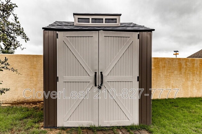 Building Photo - 13145 Maridell Park
