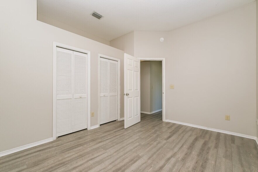 Building Photo - 9637 Fox Hearst Rd