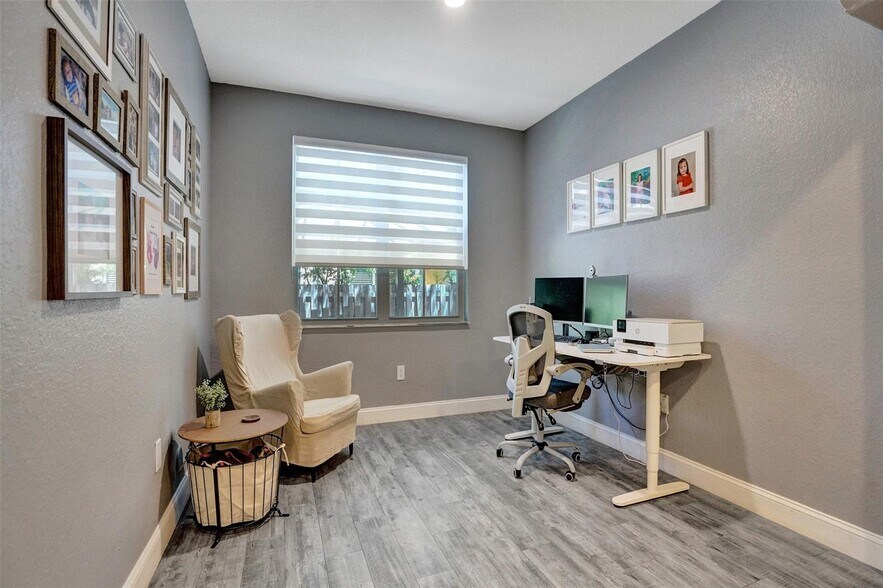 Building Photo - 3467 SW 170th Ter