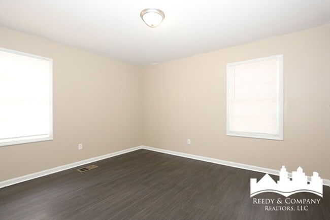 Building Photo - 1560 Cane Rd