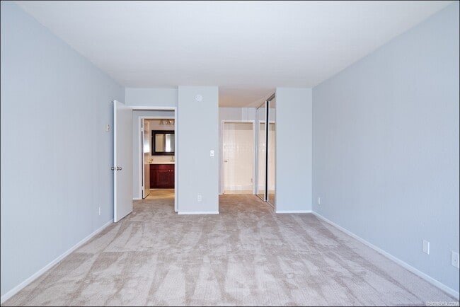 Building Photo - Upper level 2BR/2BA Condo for rent in Mira Mesa!